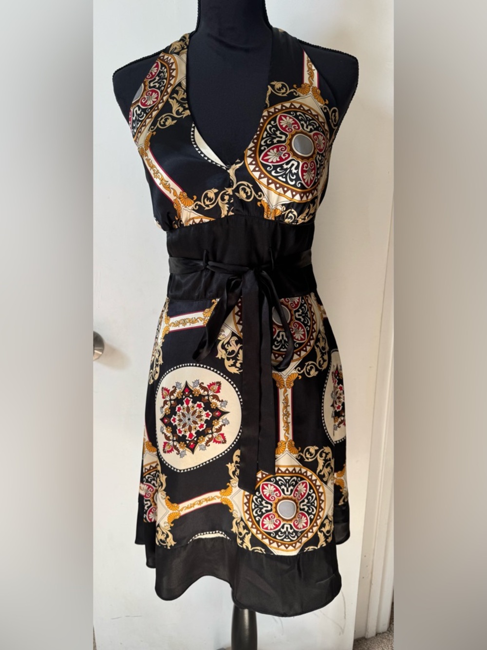 Taylor backless Black Medallion-Print Midi Dress with Sash